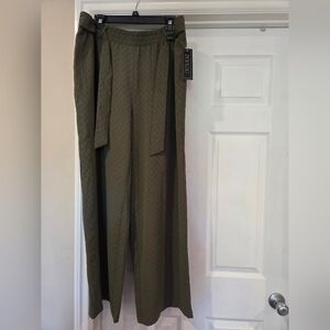 NYCC Olive Women's Wide Leg Pants XL
